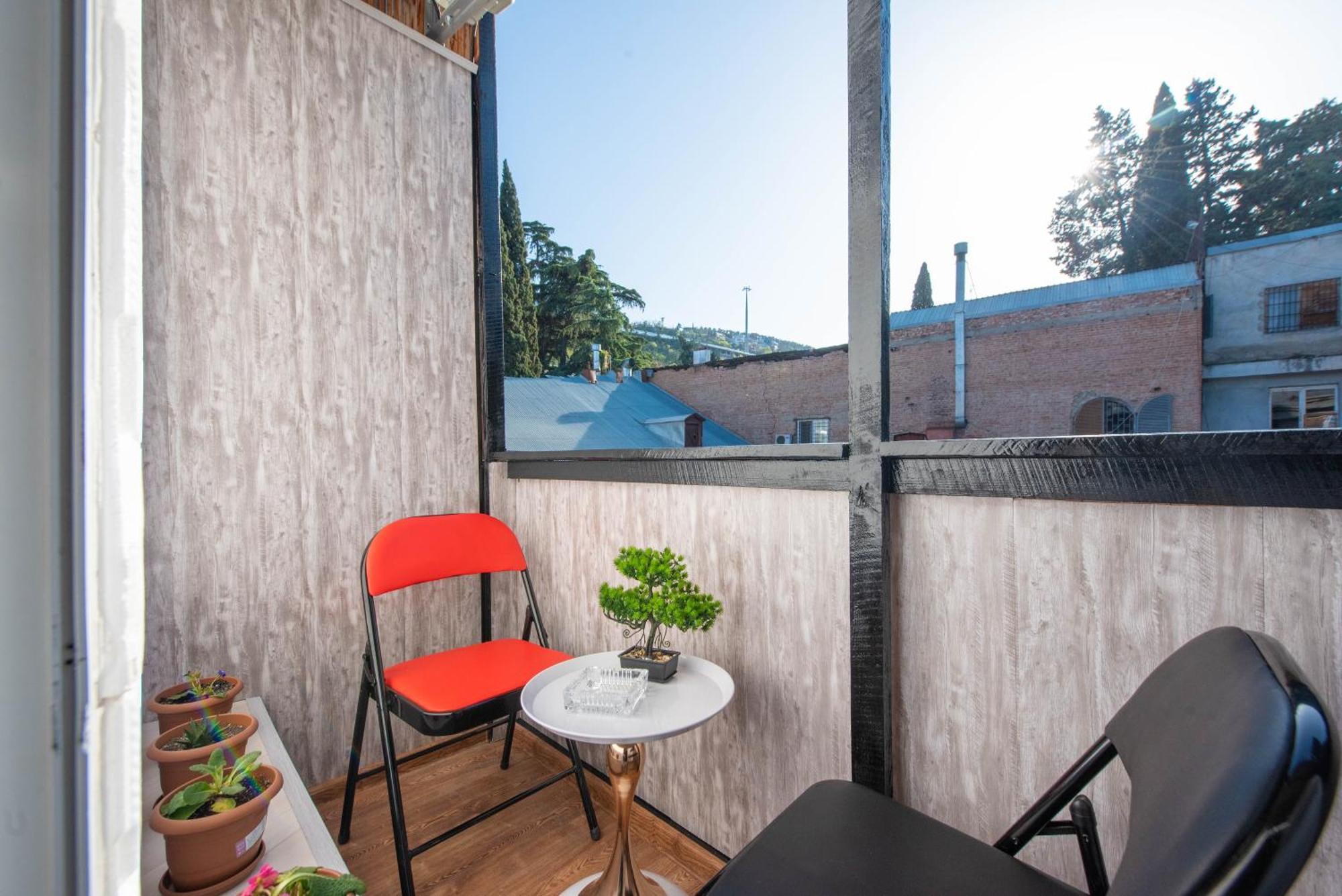Apartment In Old Tbilisi Bagian luar foto